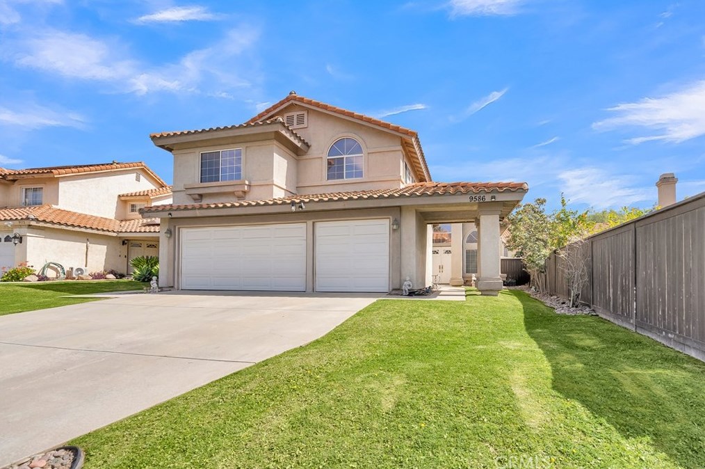 9586 Shadow Springs Dr, Moreno Valley, CA 92557-1822