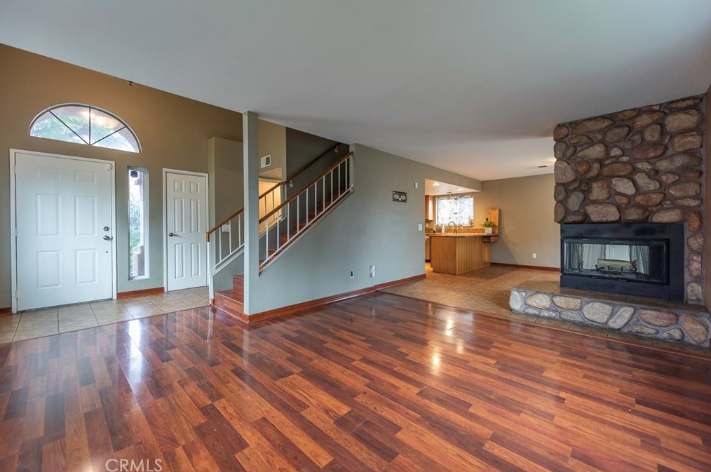 7146 Catalpa Ave, Highland, CA 92346-3379