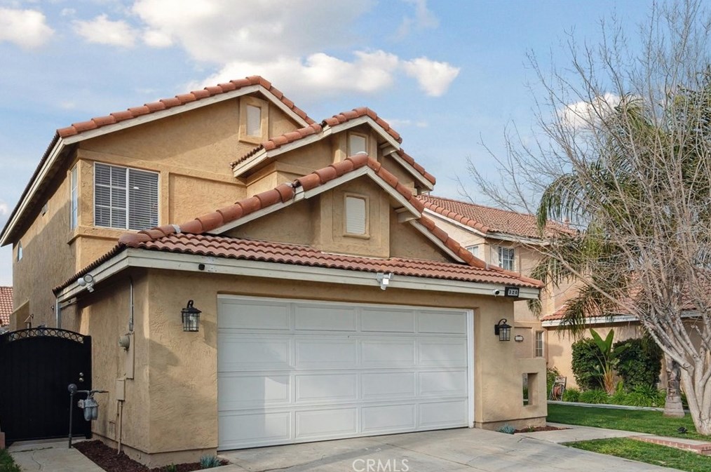 320 Treasure St, Perris CA  92571-2928 exterior