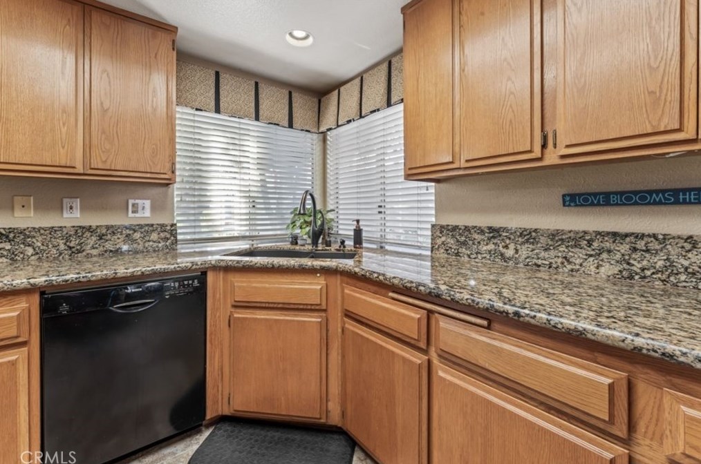 8645 Morninglight Cir, Riverside CA  92508-3104 exterior