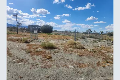 2647 Minero Road, Pinon Hills, CA 92372 - Photo 2