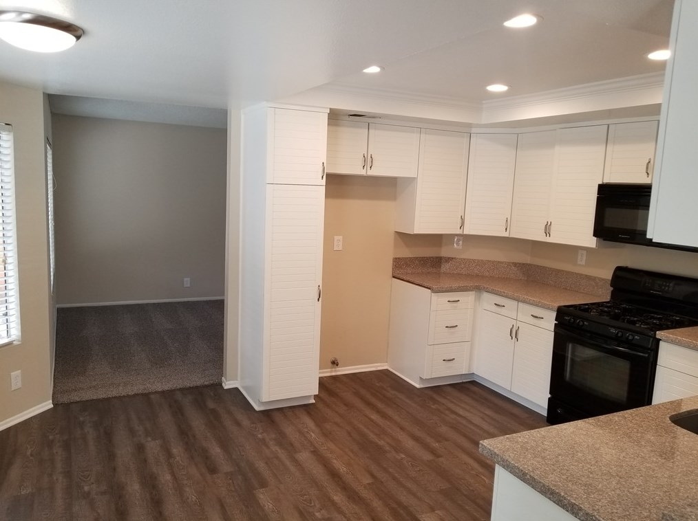 24063 Orange Creek Cir, Moreno Valley, CA 92557-4042