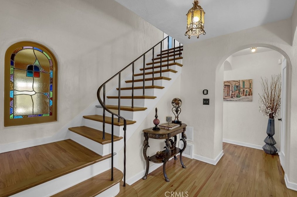 3105 Pine St, Riverside CA  92501-2326 exterior