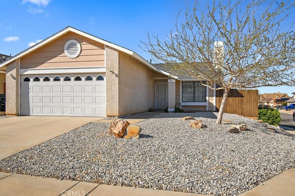 13696 Gemini St, Victorville, CA 92392-9699