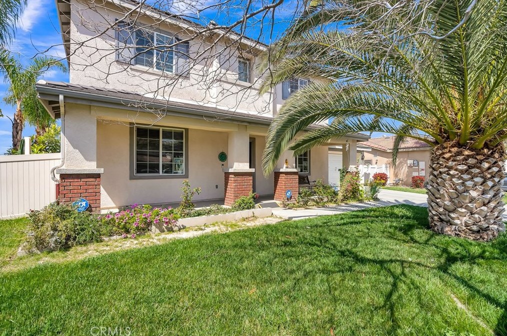 1112 Enchanted Trail, San Jacinto, CA 92582