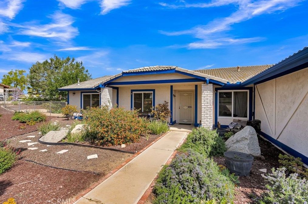 18740 Cable Ln, Perris, CA 92570