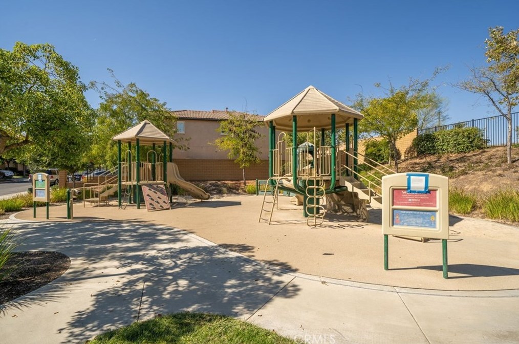 12939 Cobblestone Ln, Moreno Valley CA 92555-4508 exterior