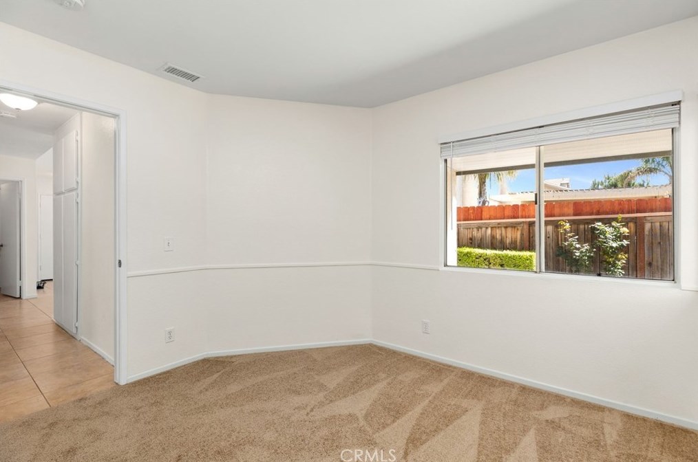 14131 Long View Dr, Fontana CA  92337-8362 exterior