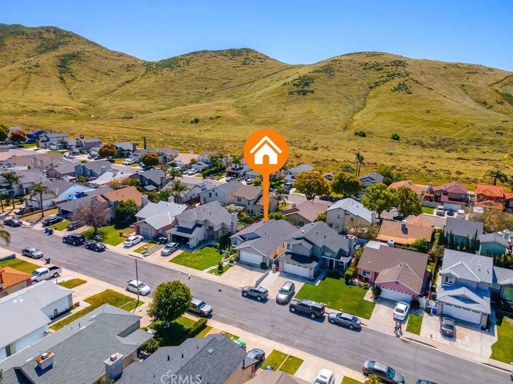 14131 Long View Dr, Fontana CA  92337-8362 exterior