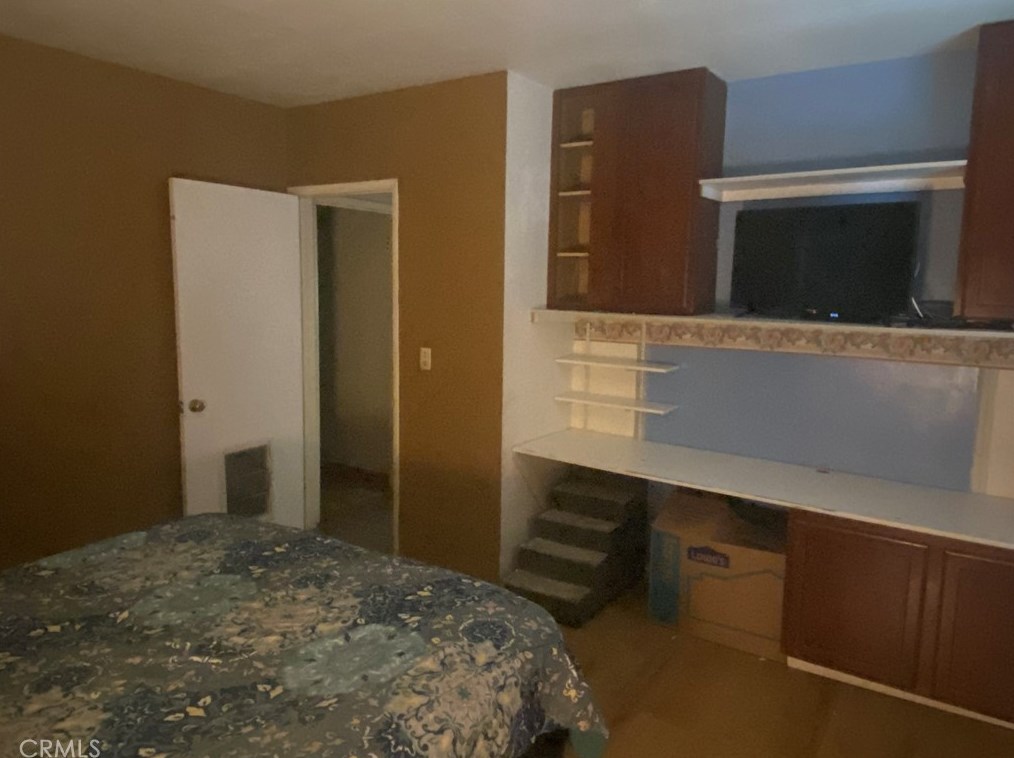 133 Central Ave, Hemet CA  92543-5905 exterior