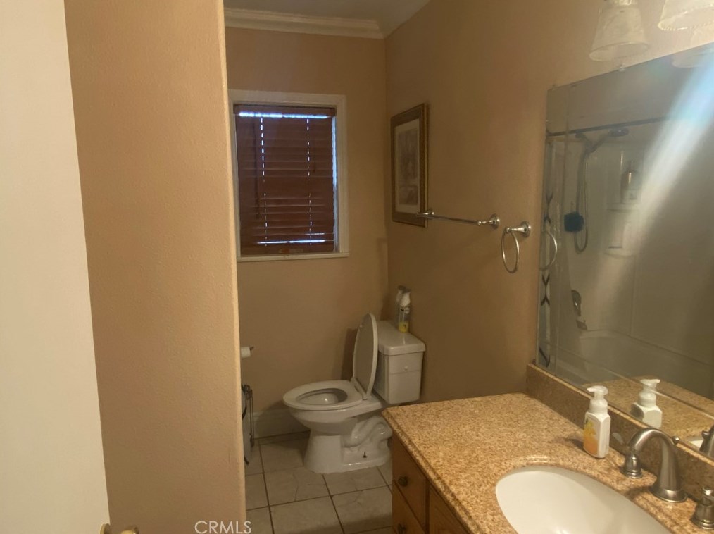 133 Central Ave, Hemet CA  92543-5905 exterior