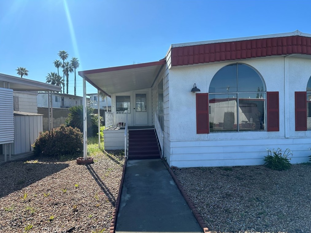 9391 California Ave #128, Riverside, CA 92503