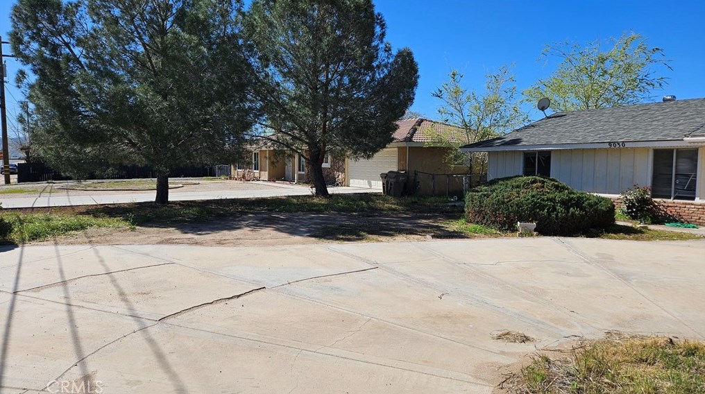 9030 Evergreen Ave, Hesperia, CA 92345-6512