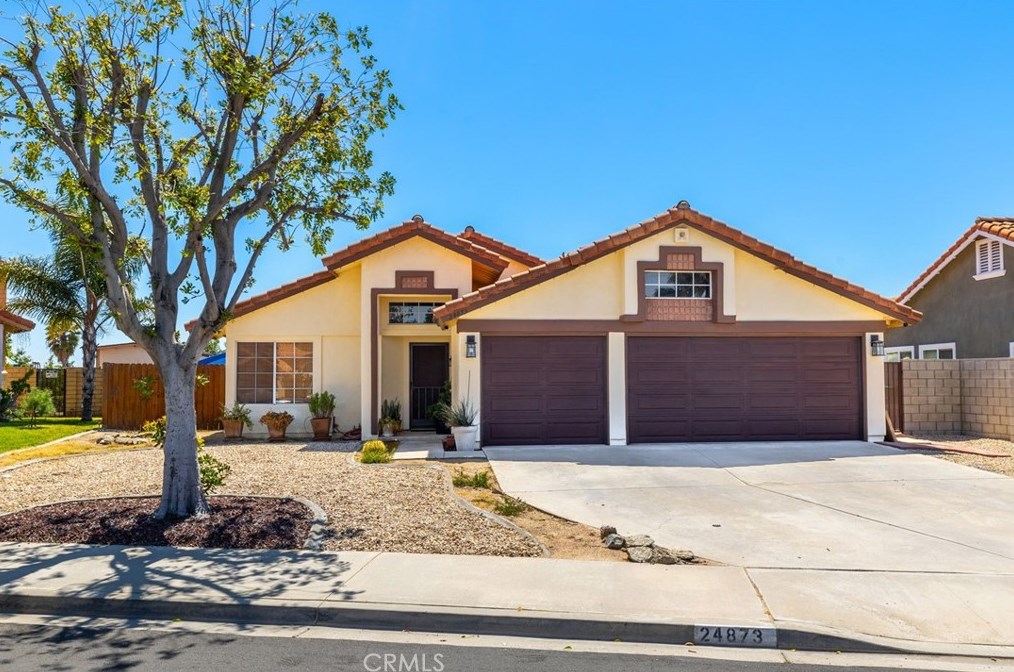 24873 Agusta Dr, Moreno Valley, CA 92551-4037