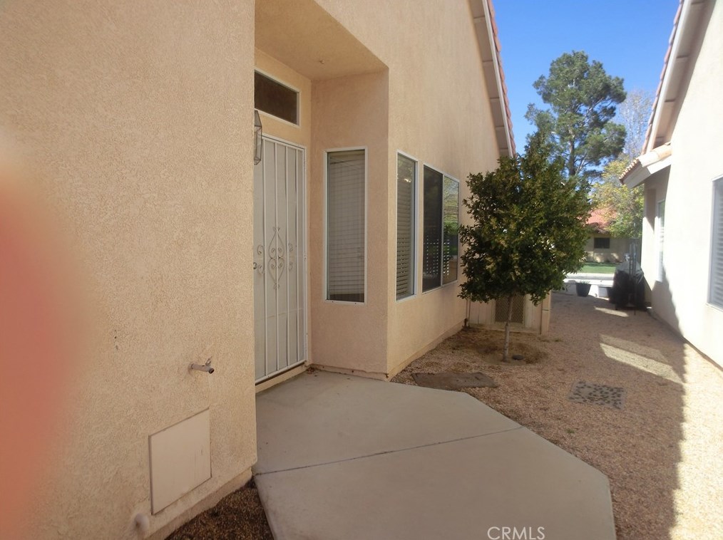 19012 Frances St, Apple Valley, CA 92308