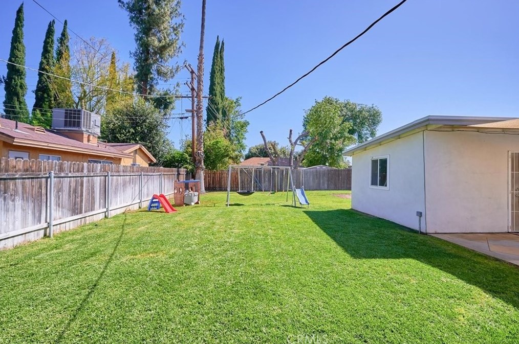 3469 Verde St, Riverside CA  92504-3774 exterior