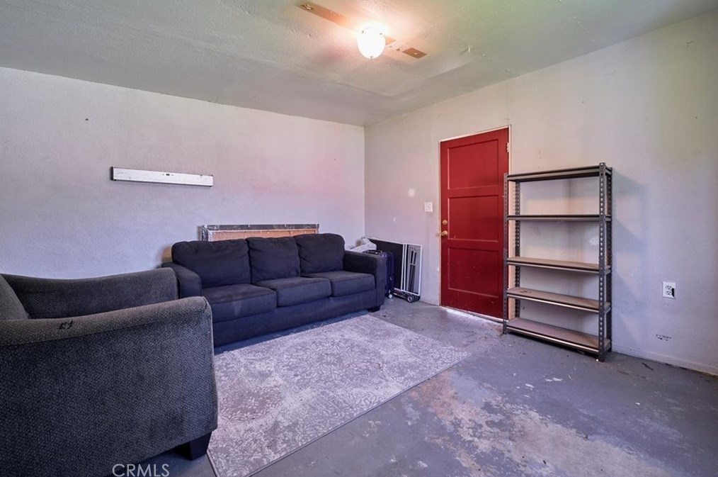 3469 Verde St, Riverside CA  92504-3774 exterior