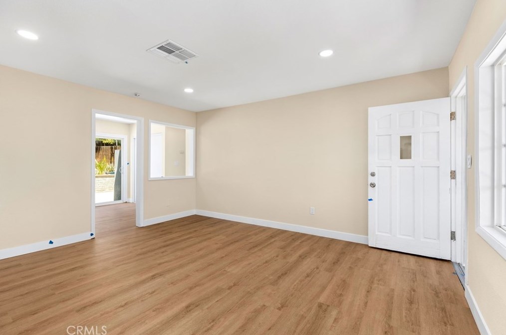 295 Stephens Ave, Riverside, CA 92501