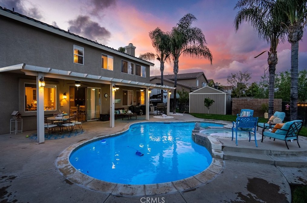 8424 Orchard Park Dr, Riverside CA  92508-2978 exterior