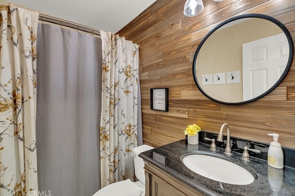 8424 Orchard Park Dr, Riverside CA  92508-2978 exterior