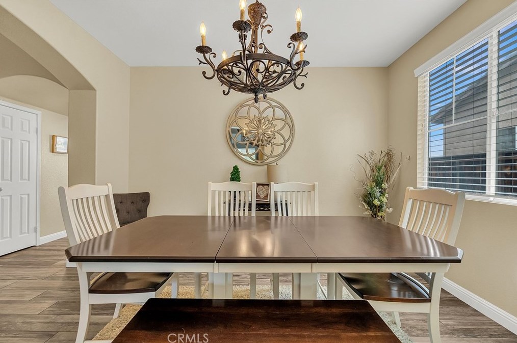 8424 Orchard Park Dr, Riverside CA  92508-2978 exterior