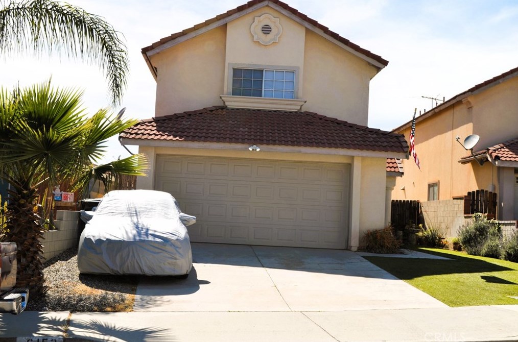 6153 Darcee Dr, Riverside CA  92509-6273 exterior