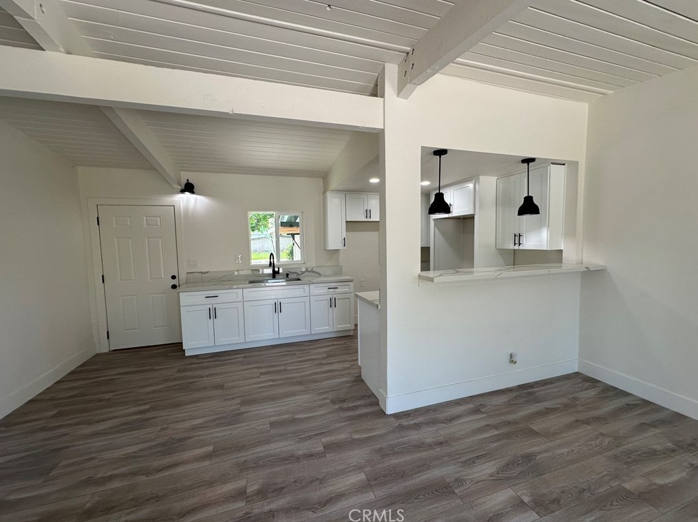 1885 Denison St, Pomona CA  91766-1024 exterior