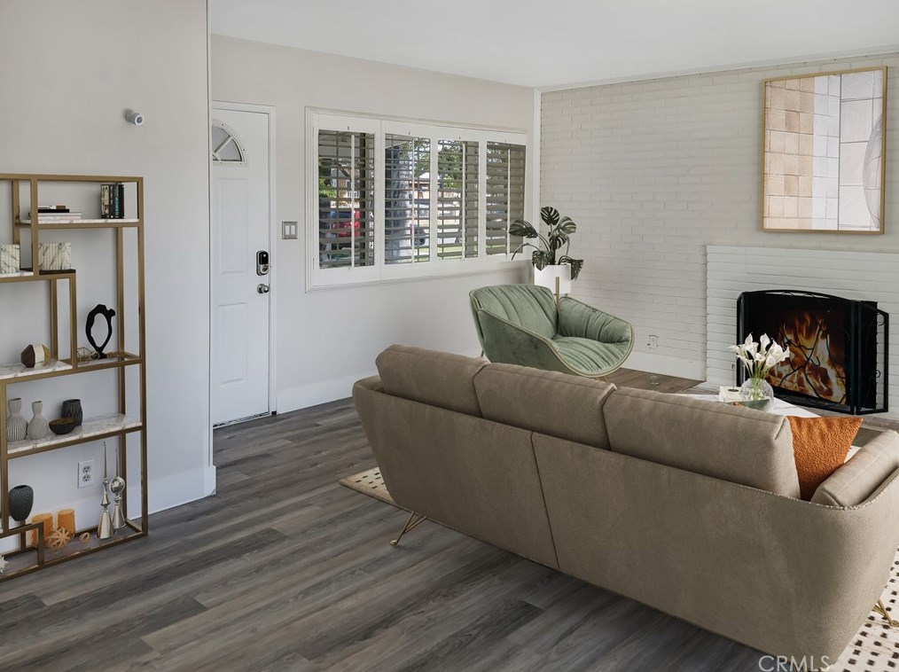940 E 5th St, Ontario, CA 91764