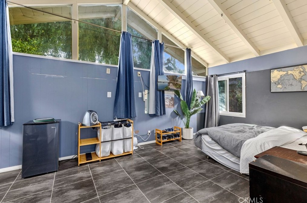 3670 San Rafael Way, Riverside CA  92504-3946 exterior