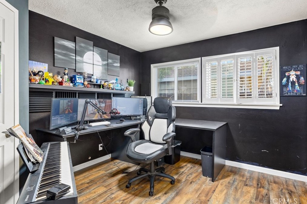 3670 San Rafael Way, Riverside CA  92504-3946 exterior