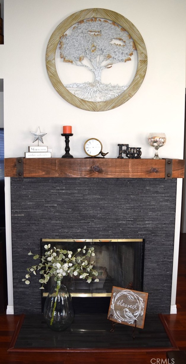 163 Cape Elizabeth Way, Riverside CA  92506-6180 exterior