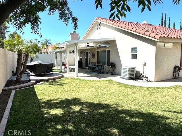 163 Cape Elizabeth Way, Riverside CA  92506-6180 exterior