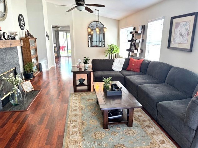 163 Cape Elizabeth Way, Riverside CA  92506-6177 exterior