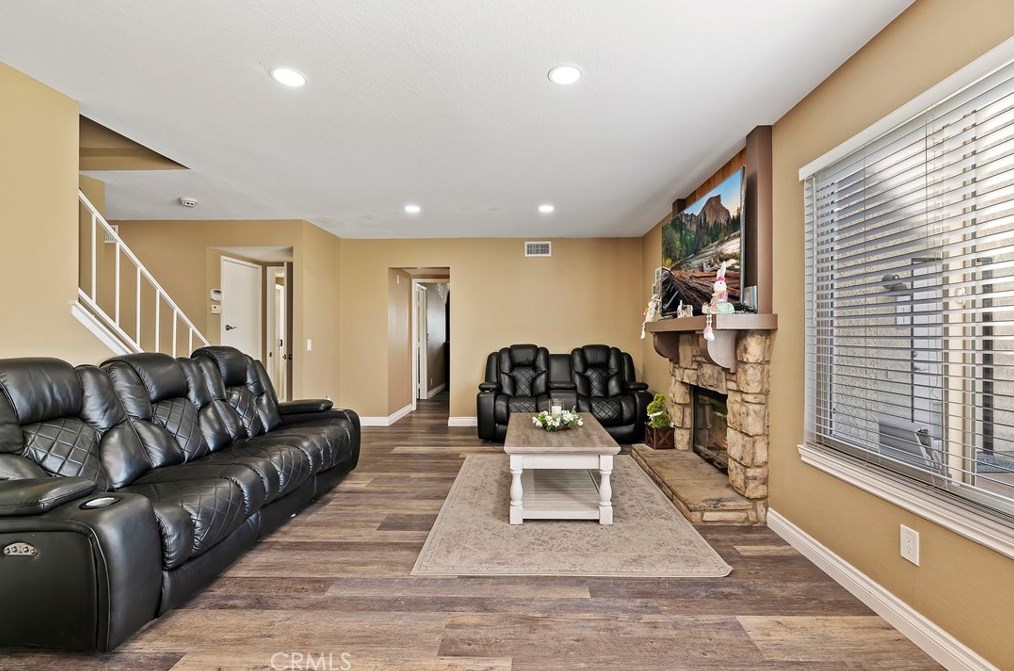 25671 Beeja Ct, Moreno Valley CA  92553-6846 exterior