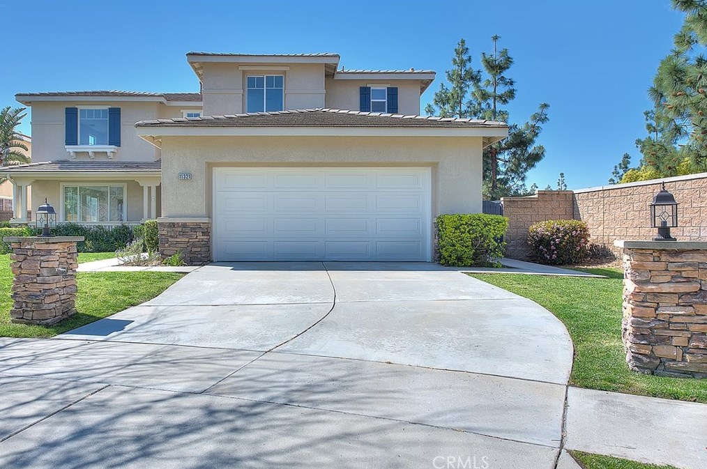 11321 Bobcat Ct, Rancho Cucamonga, CA 91737-6507