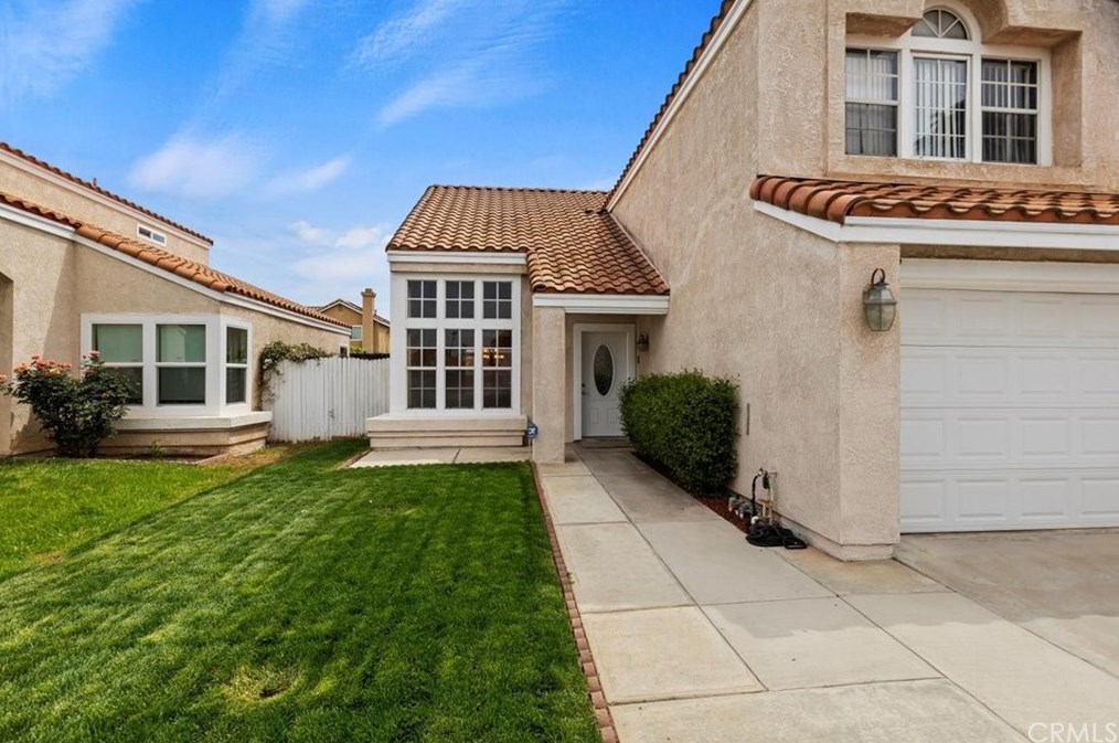 16760 Secretariat Dr, Moreno Valley, CA 92551-2545