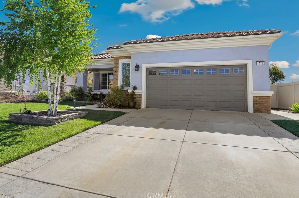 1780 Las Colinas Rd, Beaumont, CA 92223