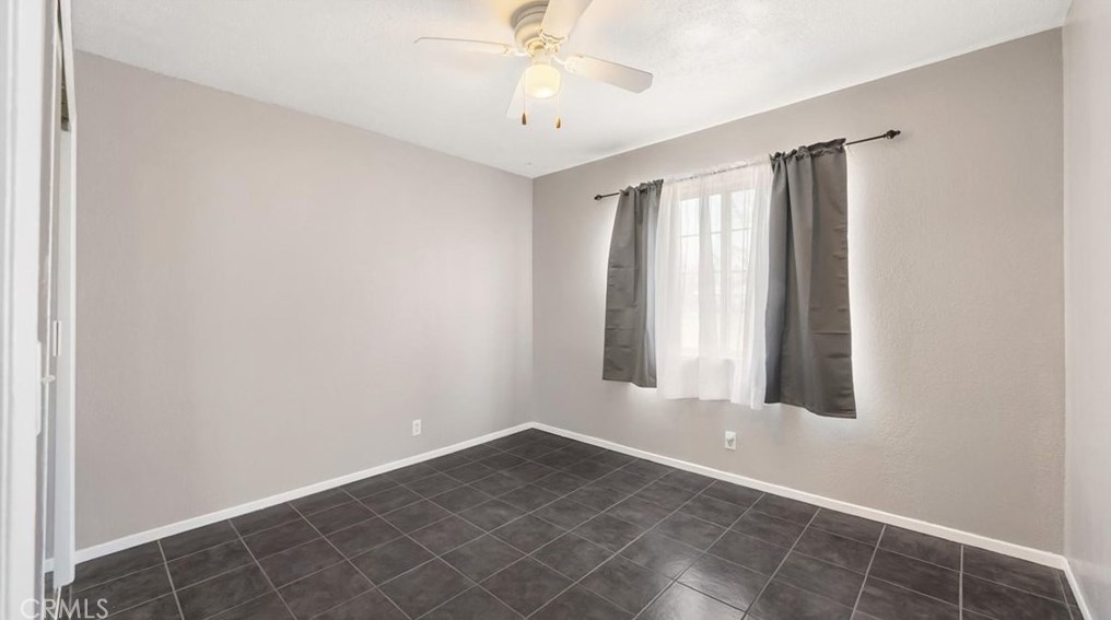 13095 Skiomah Rd, Apple Valley CA  92308-6321 exterior