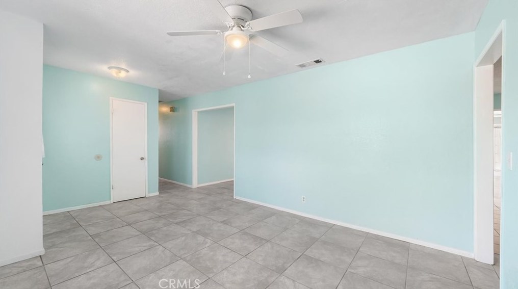 13095 Skiomah Rd, Apple Valley CA  92308-6321 exterior