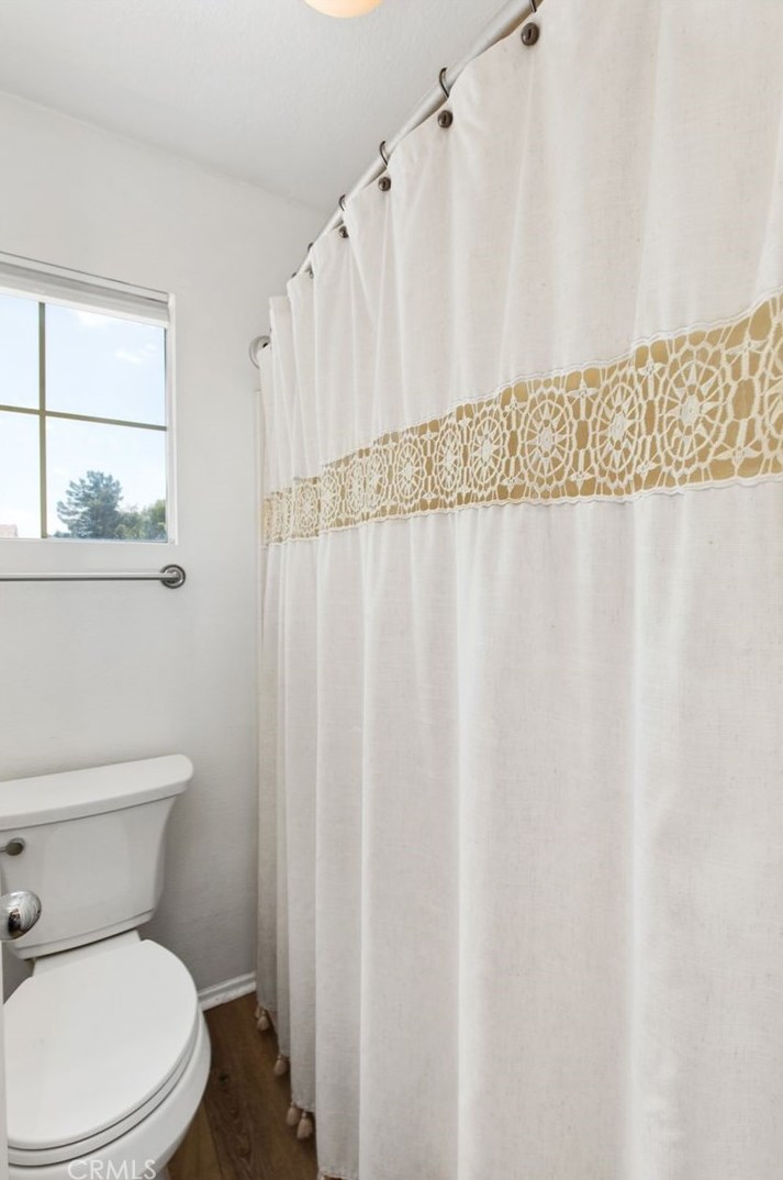 1502 Prestwick Dr, Riverside CA  92507-8447 exterior