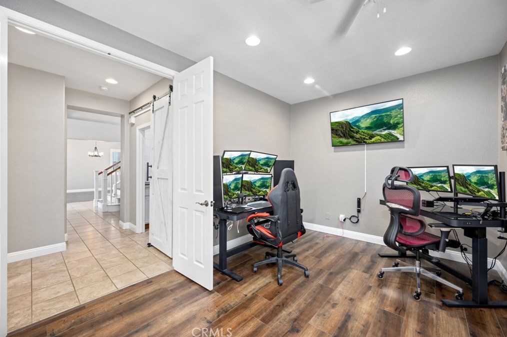 1527 Polaris Ln, Beaumont CA  92223-7802 exterior