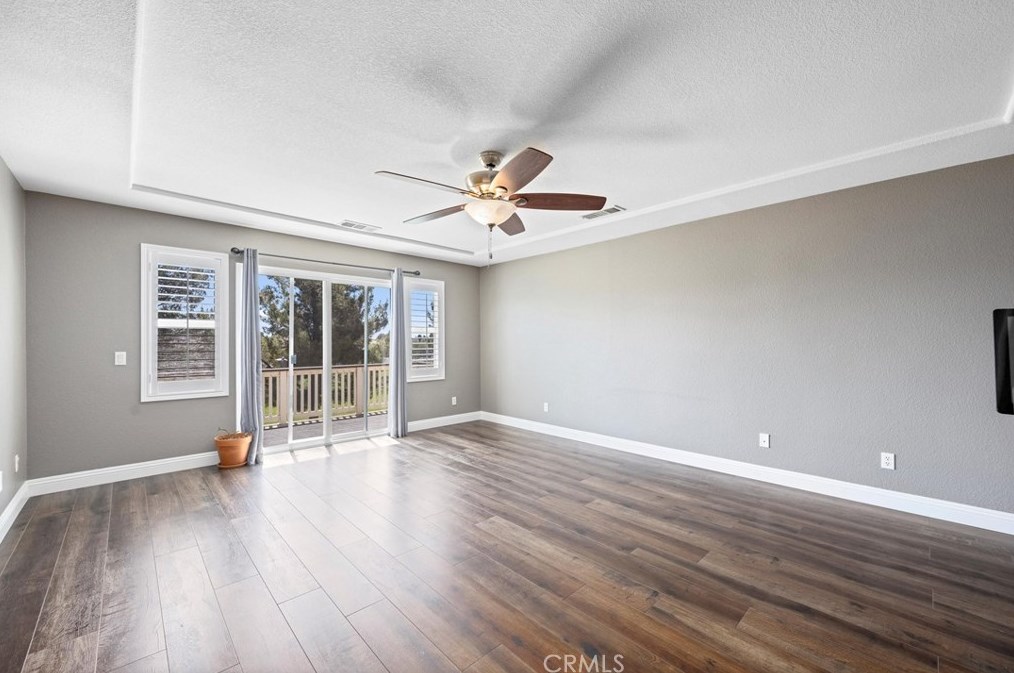 1527 Polaris Ln, Beaumont CA  92223-7802 exterior