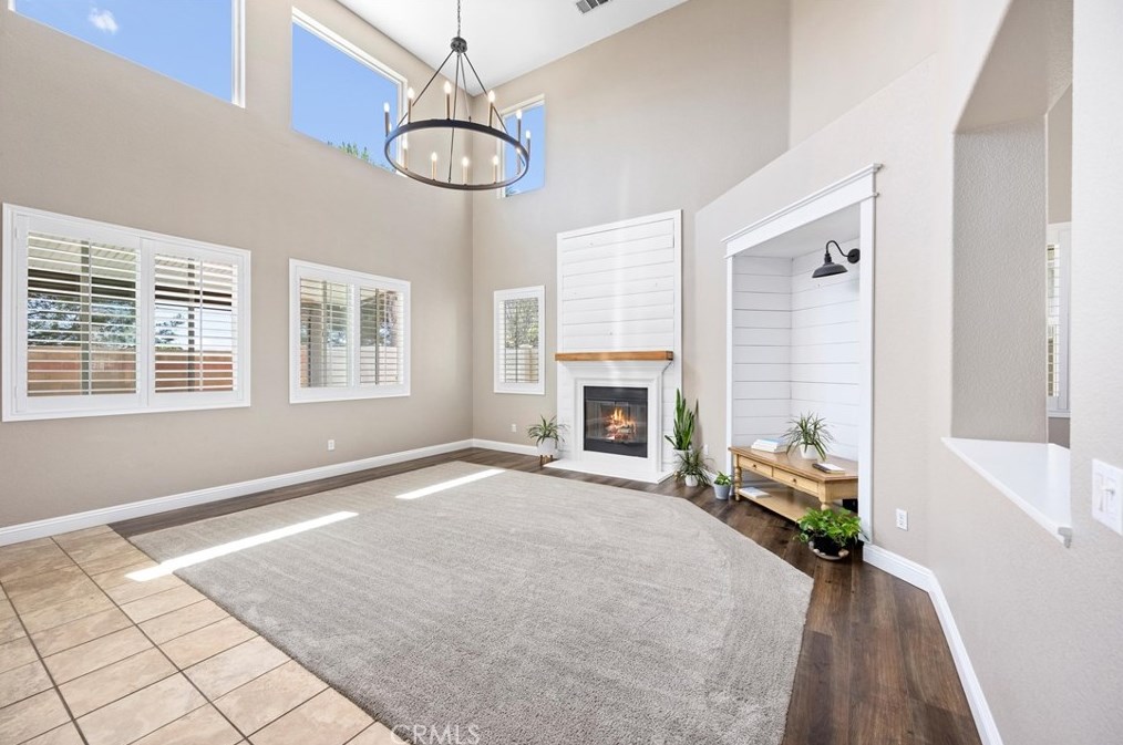 1527 Polaris Ln, Beaumont CA  92223-7802 exterior