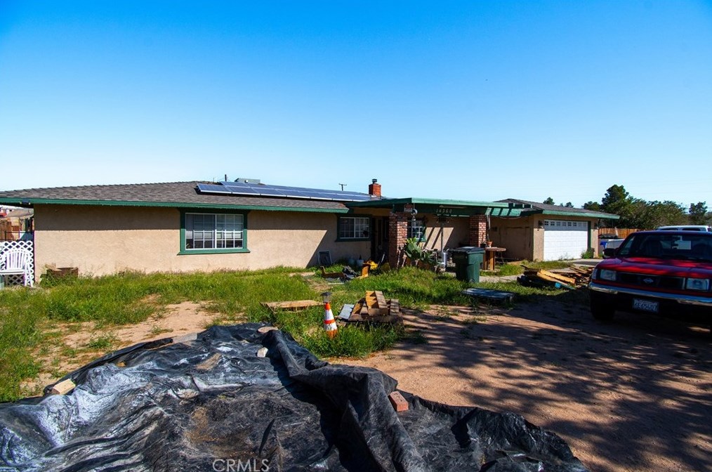 14360 Pawnee Rd, Apple Valley CA  92307-4274 exterior