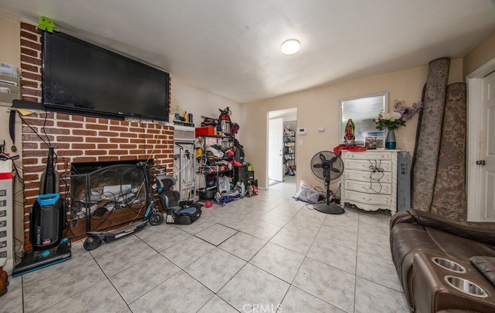 543 41st St, San Bernardino CA  92407-3583 exterior