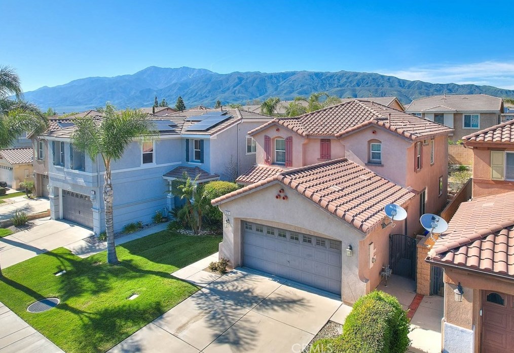 16278 Pablo Creek Ln, Fontana, CA 92336-5826