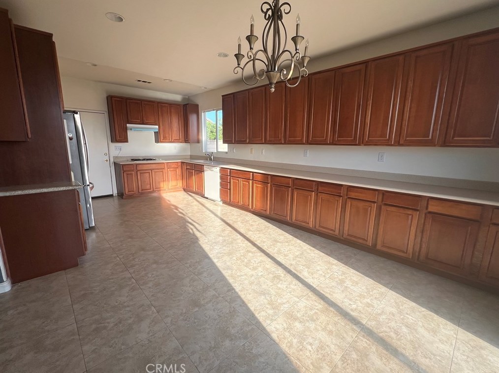 17427 Calle Rio Vis, Moreno Valley CA 92551-6324 exterior