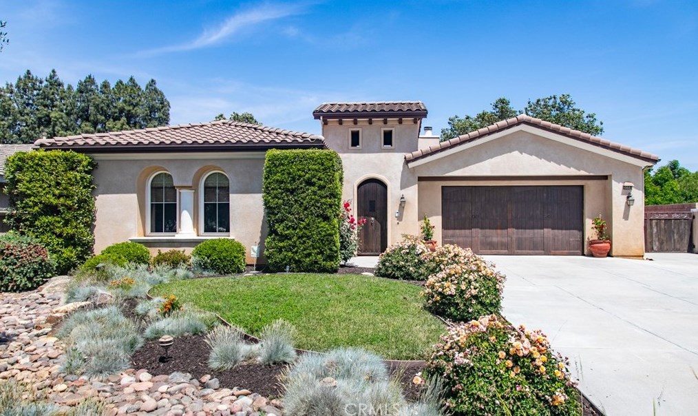 944 Pennsylvania Ave, Beaumont, CA 92223-2408