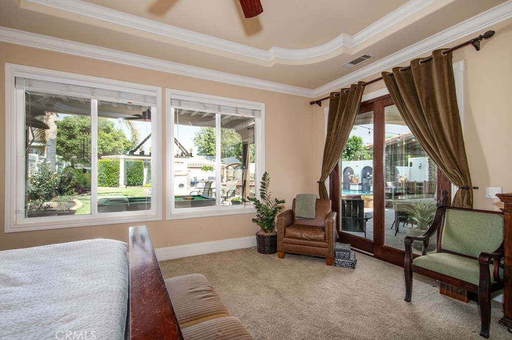 944 Pennsylvania Ave, Beaumont CA  92223-2407 exterior