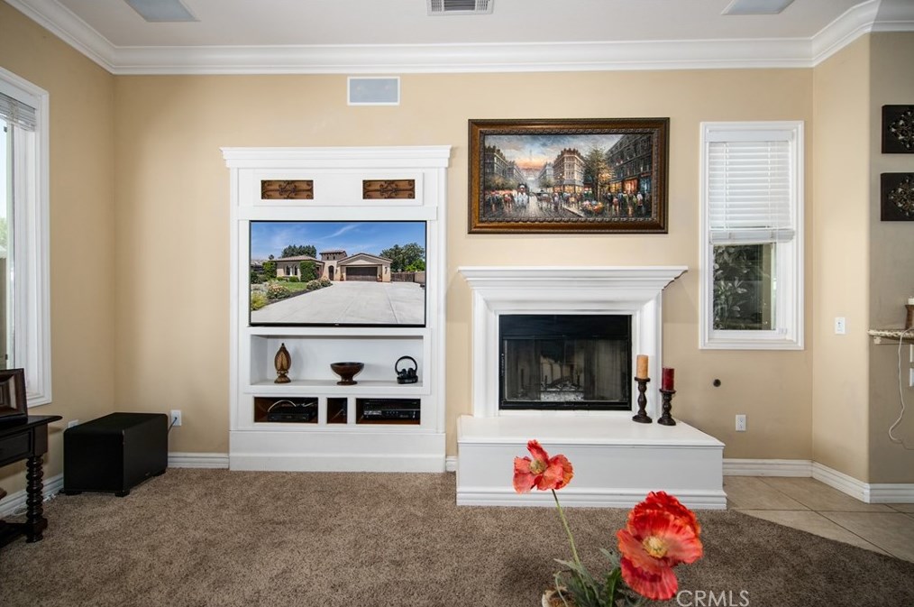 944 Pennsylvania Ave, Beaumont CA  92223-2407 exterior